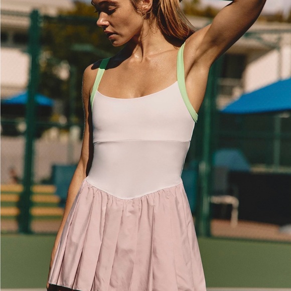 FP Movement by Free People Dresses & Skirts - Free People Movement Swing Of Things Colorblock Skortsie
